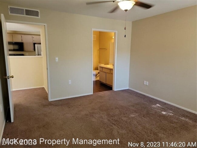 Building Photo - 2 br, 2 bath House - 7885 W Flamingo Rd #1102