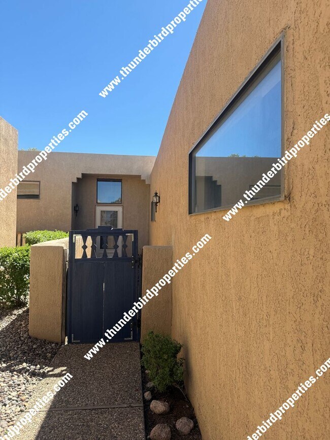 Building Photo - Sandia Heights - Off Tramway