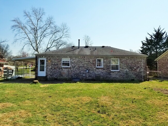 Building Photo - YOU CAN STOP YOUR SEARCH! BRAND NEW Jeffersontown Rental with 3 Bedrooms, 2 Full Baths, Brick Hom...