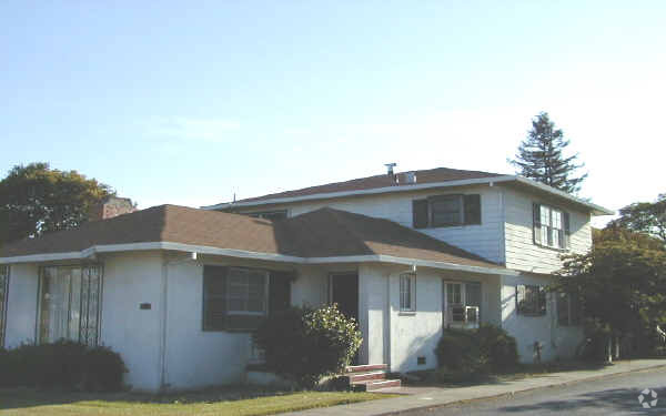 Primary Photo - 333 S Fairmont Ave