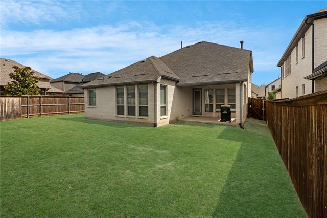 Building Photo - 813 Harrington Ln
