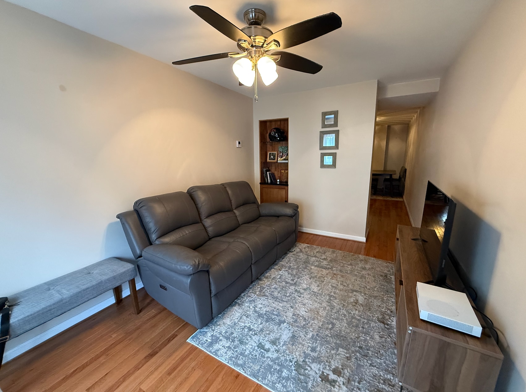 Building Photo - 325 Taylor St