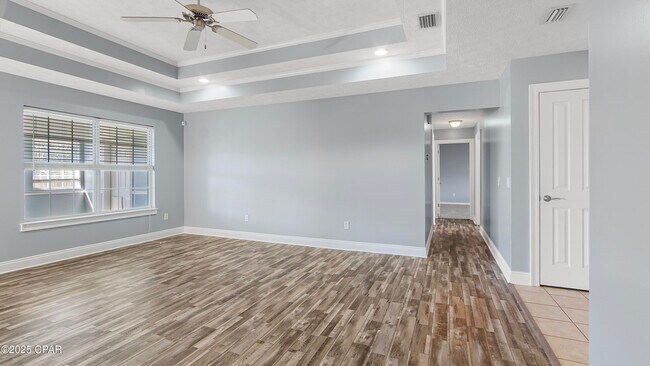 Building Photo - 4806 McCall Ln