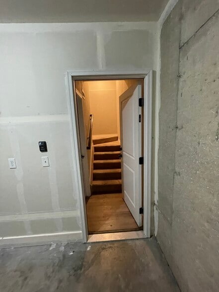 Building Photo - 5524 Stetson Hills Blvd