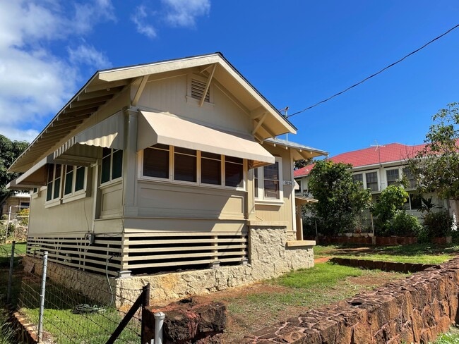 Building Photo - 3234 Mokihana St