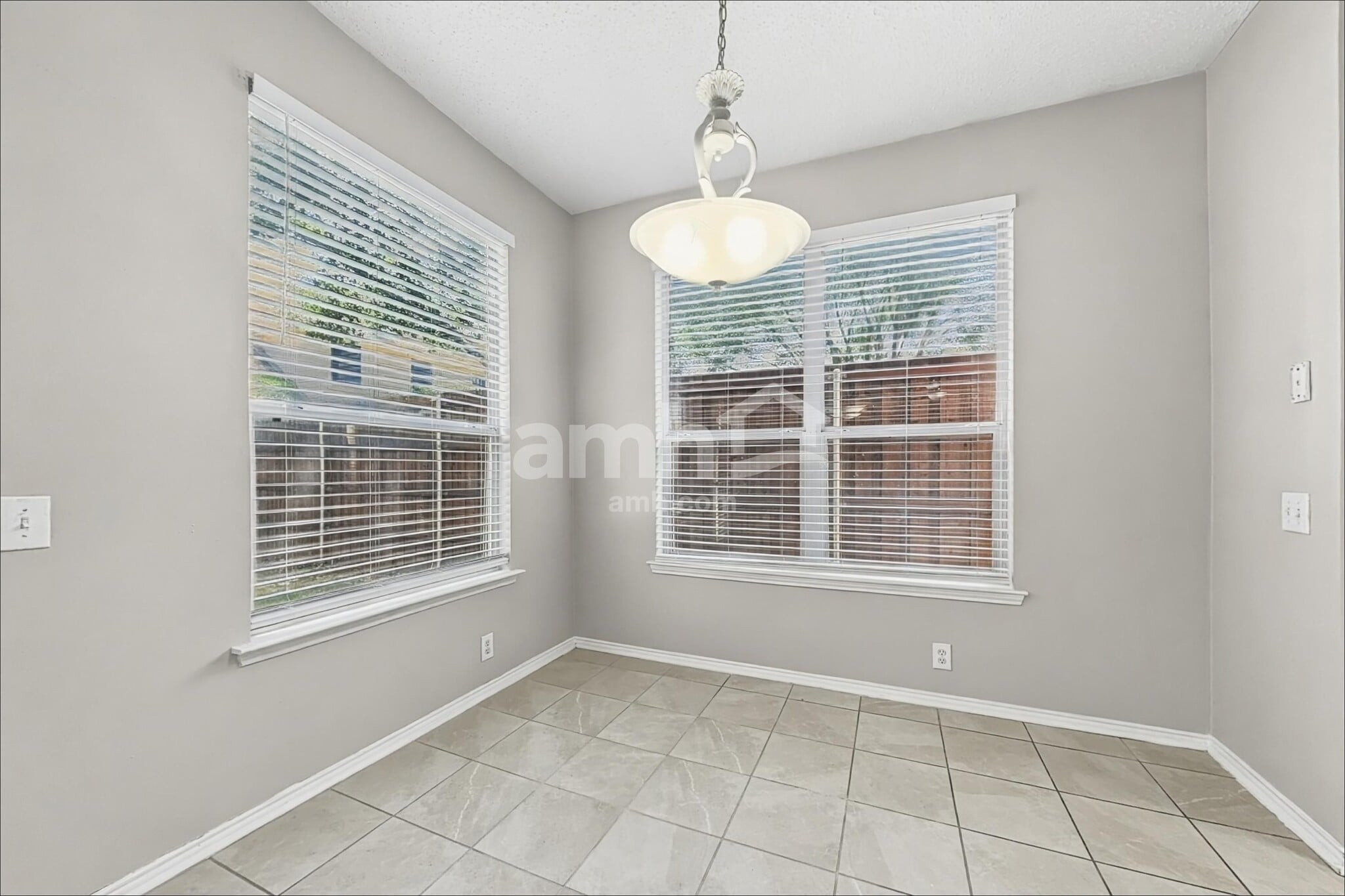 Building Photo - 7808 Orland Park Cir