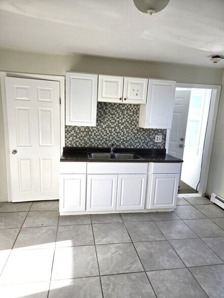 Building Photo - 184-186 Allston Street