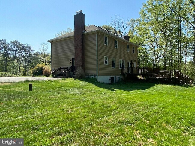 Building Photo - 14917 Lee Hwy