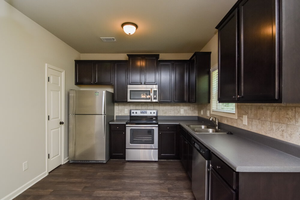 Building Photo - 1337 Avington Glen Way