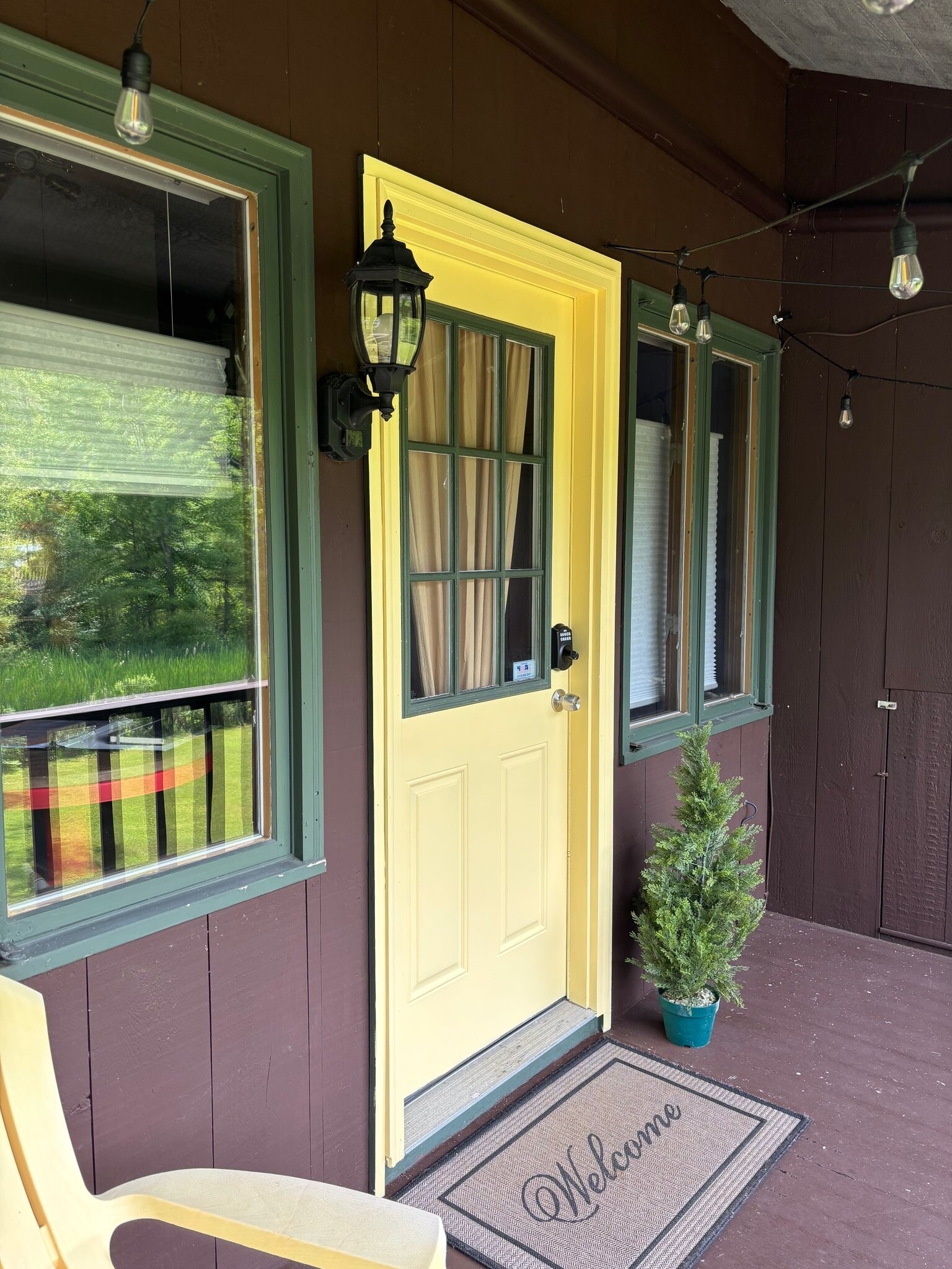 Building Photo - 1089 Mohawk Trail