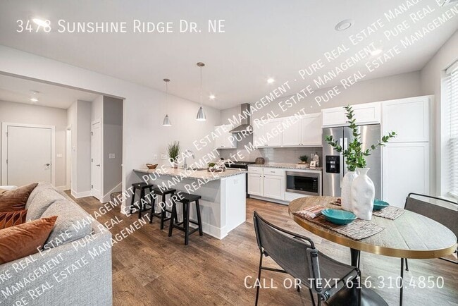 Building Photo - 3478 Sunshine Ridge Dr