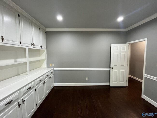 Building Photo - 146 Bob White Dr