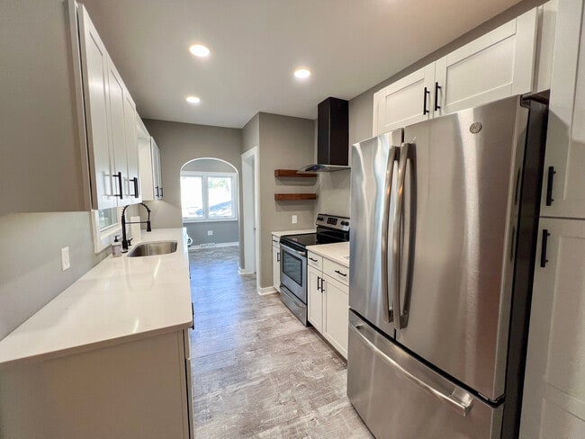 Kitchen - 236 Arden St