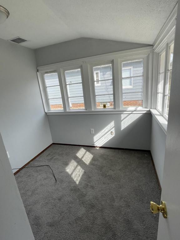 Building Photo - 155 Talbot Dr