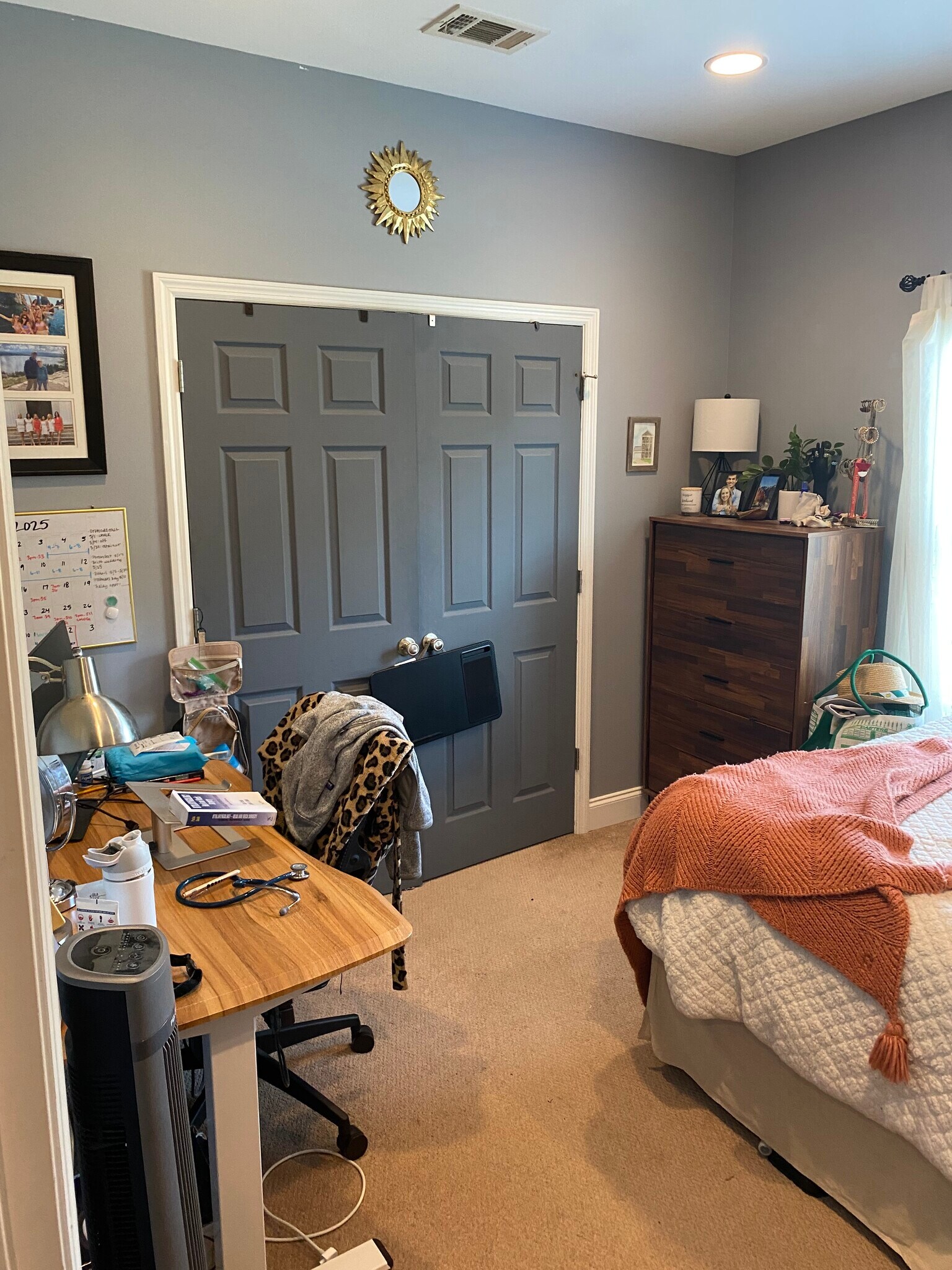 Building Photo - 1215 Pine St