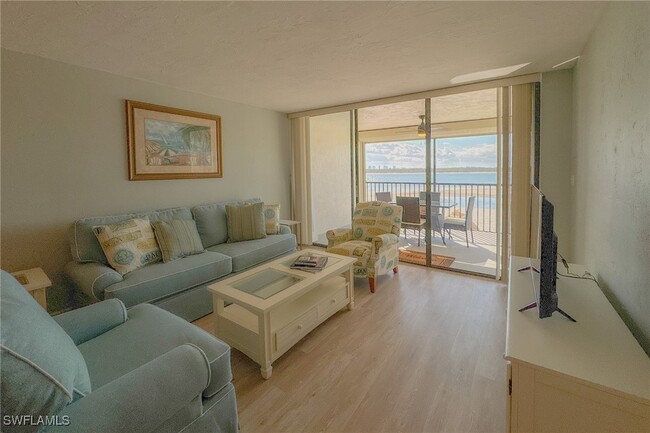 Building Photo - 8400 Estero Blvd