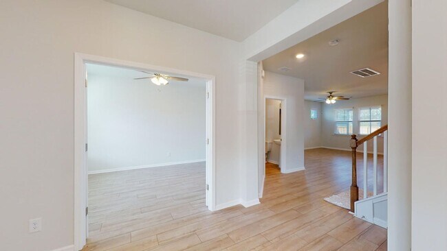 Building Photo - Ideal Home for Rent in Summers Corner Comm...