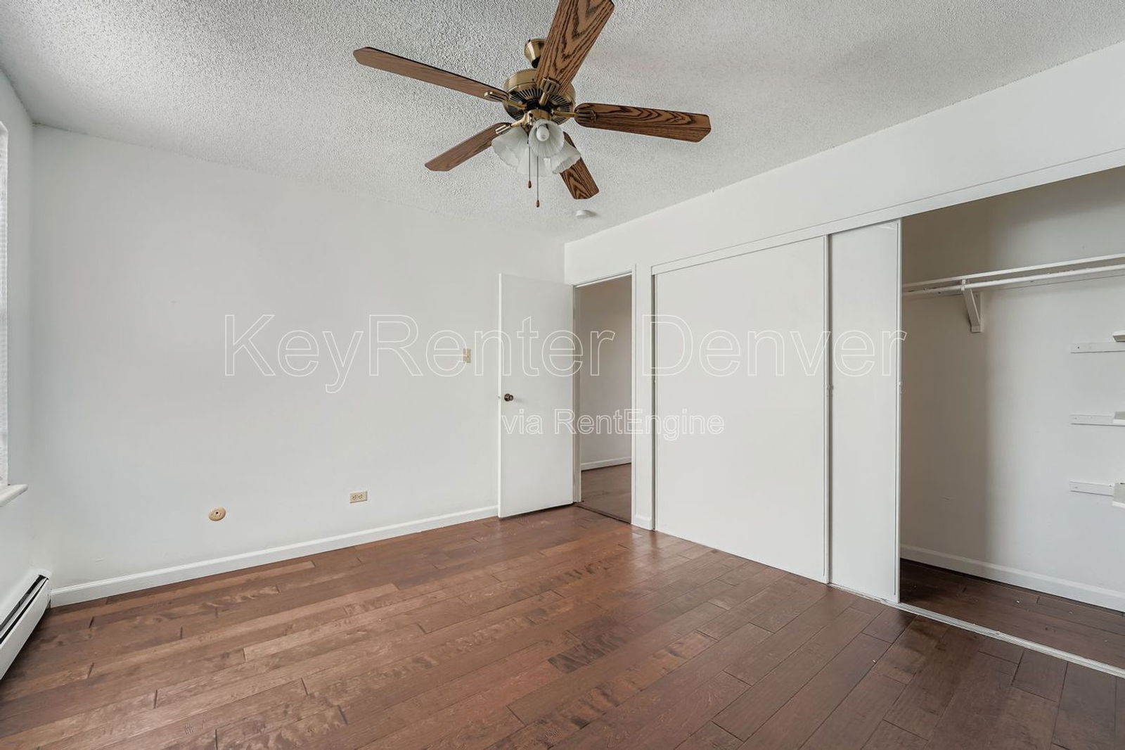 Building Photo - 2120 S Vaughn Way