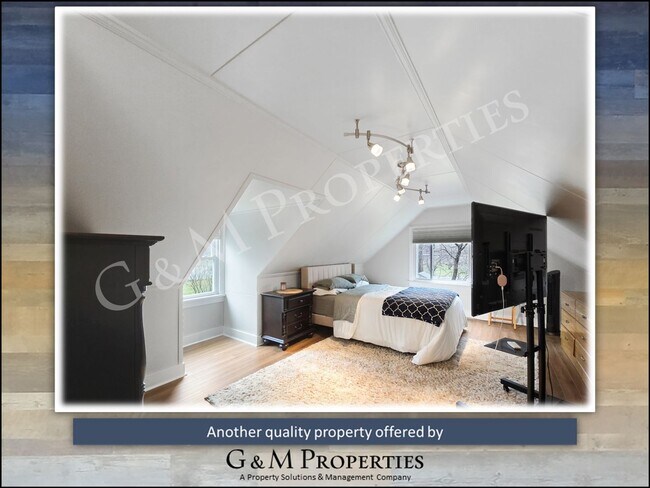 Building Photo - Rare 3-Bedroom Home Rental - just 1-Mile from Strong / Highland Hospitals!