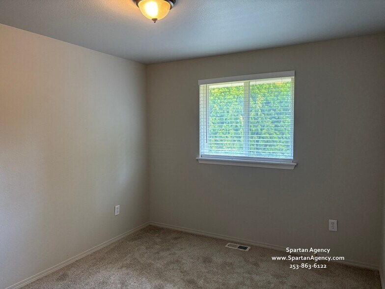 Building Photo - 13419 107th Avenue Ct E
