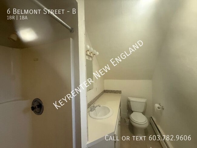 Building Photo - 6 Belmont St