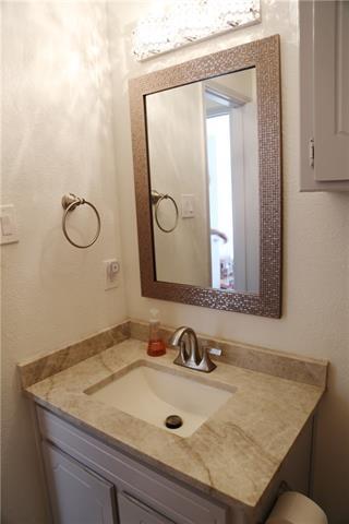 Building Photo - 1046 Summerplace Ln