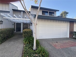 Building Photo - 8088 Caminito Mallorca