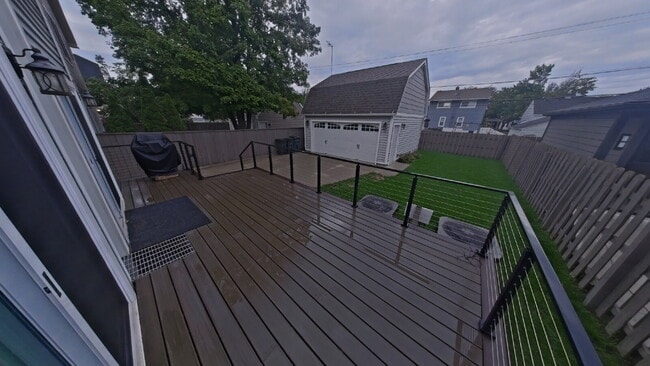 Building Photo - "Stunning 4-Bedroom Birmingham Home with 5 Full Baths, Granite Elegance, and a Finished Basement!"