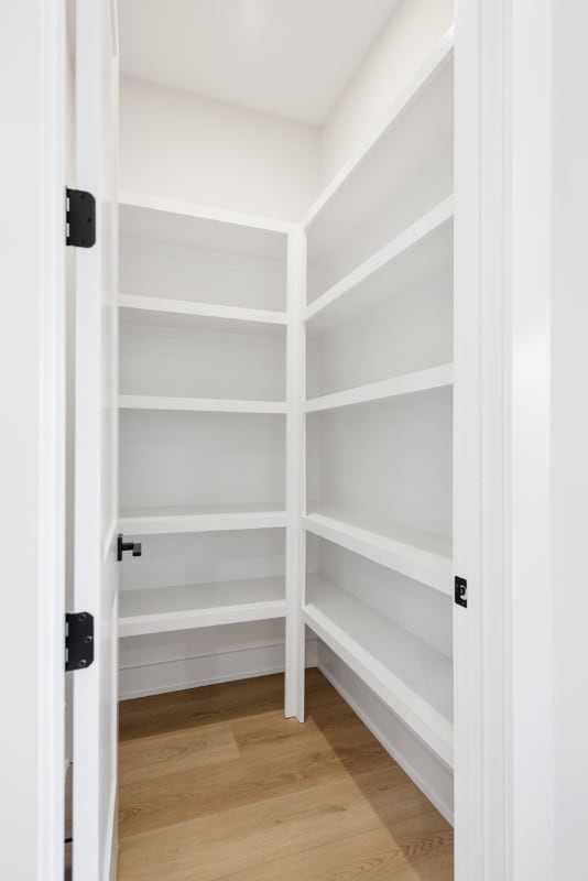 Building Photo - 714 41st Ave N