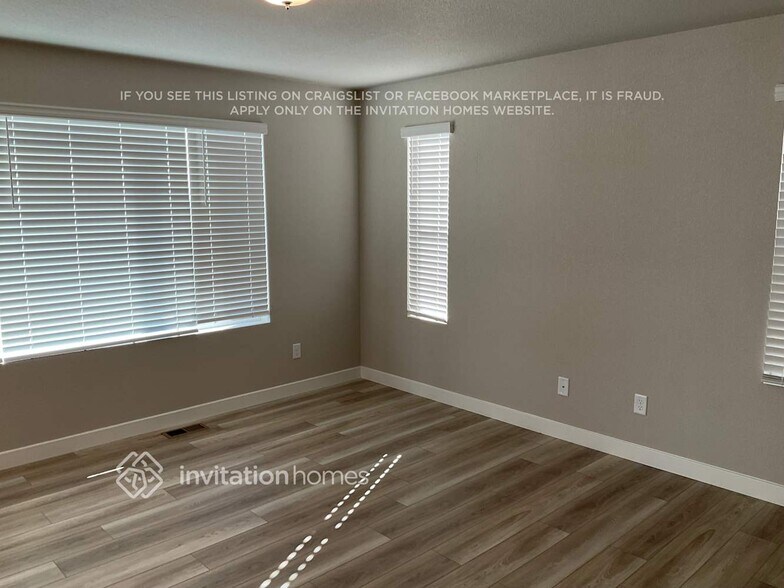 Building Photo - 11819 Mission Peak Pl