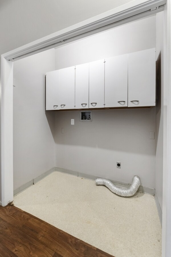 Building Photo - 12769 Lala Cove Ln SE