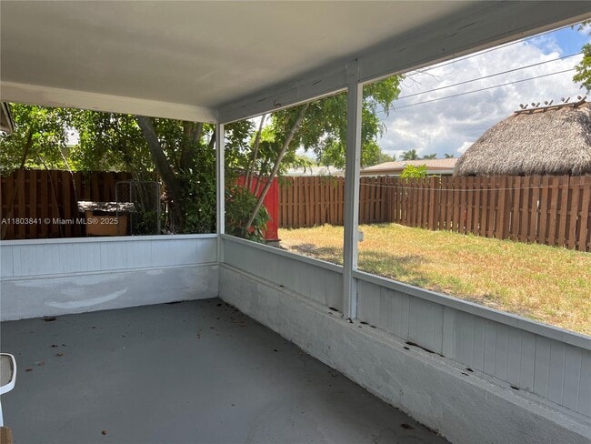 Building Photo - 11431 NW 35th St