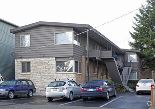 Building Photo - GLP Green Lake Park Apartments