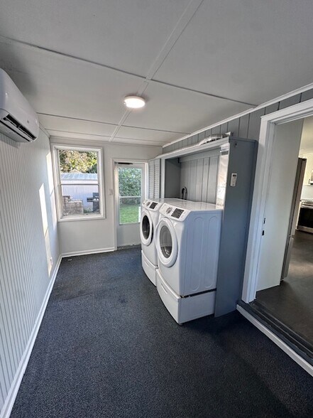 Building Photo - 20 York St