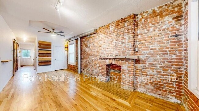 Building Photo - 2738 N Downing St