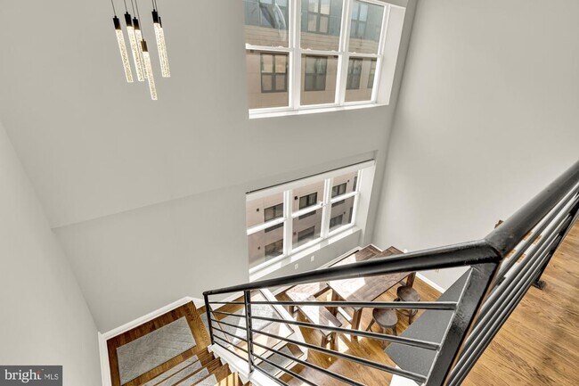 Building Photo - 1437 Rhode Island Ave NW