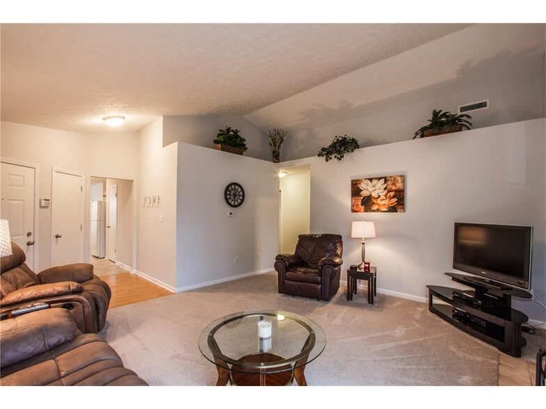 Living Room - 11708 Signet Lane