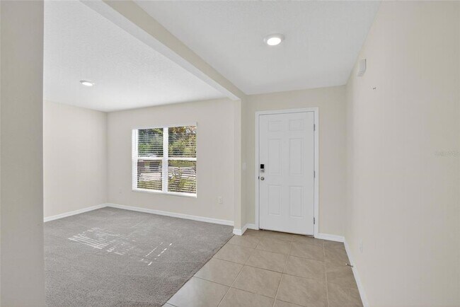 Building Photo - 3288 Silver Date Dr