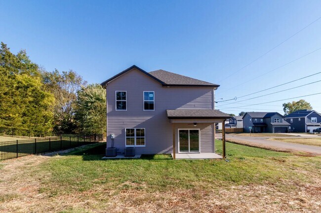 Building Photo - 205 Notgrass Rd