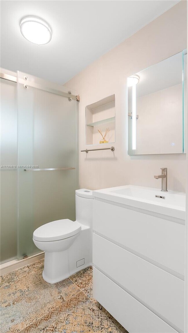 Building Photo - 4512 Sea Grape Dr