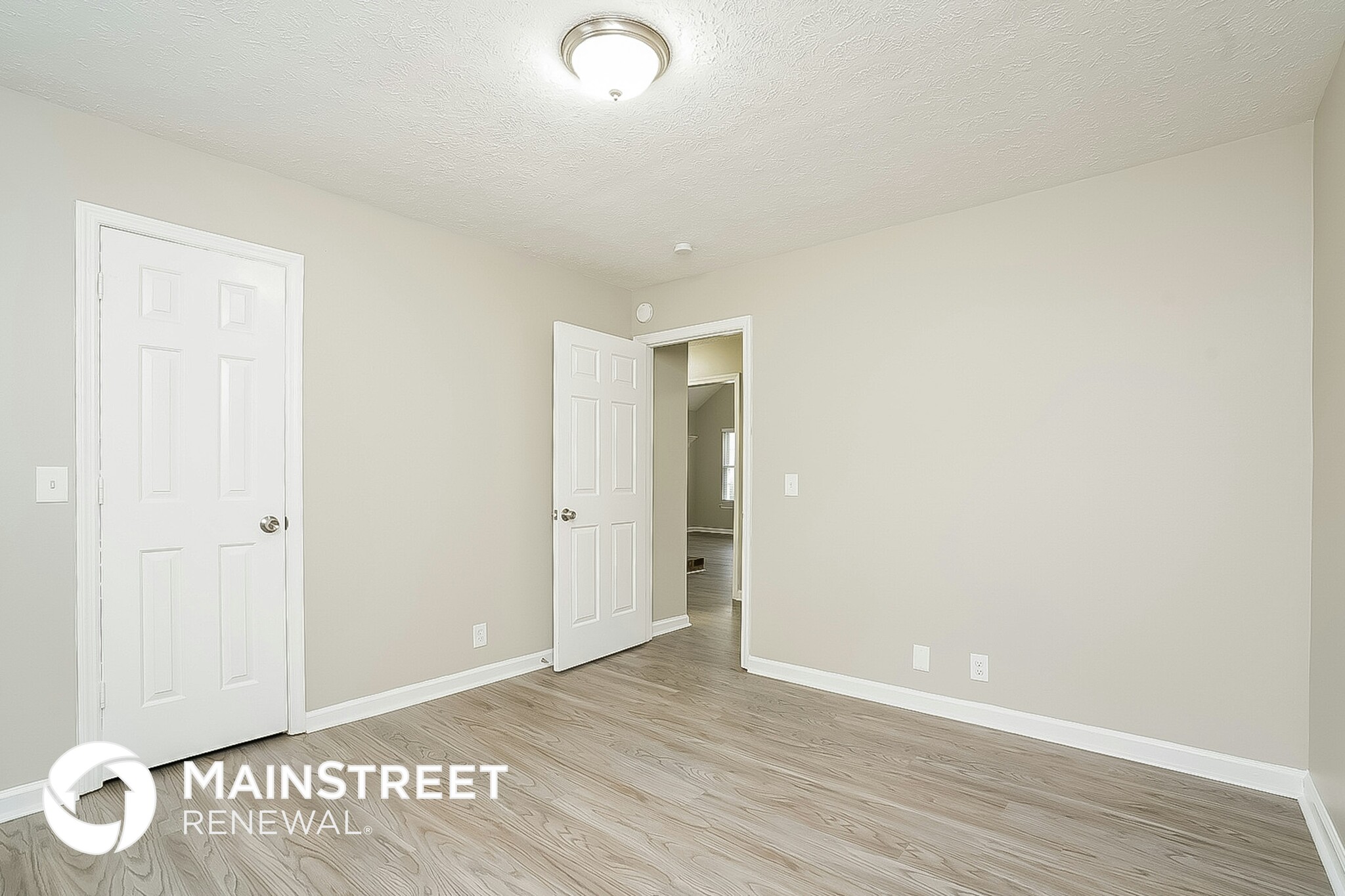 Building Photo - 3321 Oak Timber Dr
