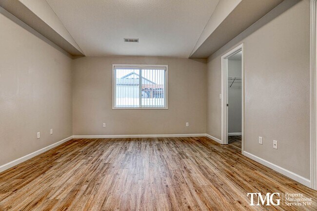 Building Photo - Charming Ranch in Desirable East County with Private Fenced Yard