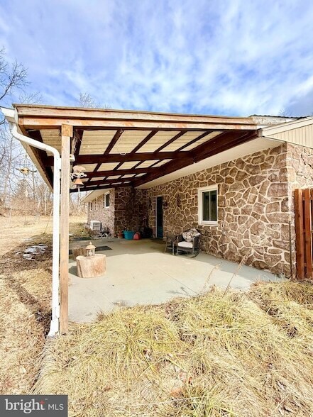 Building Photo - 2360 New Schuylkill Rd