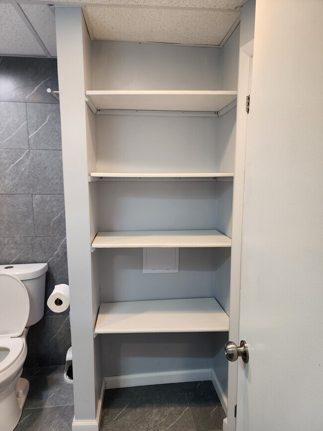 More bathroom storage - 100 Manning Pl