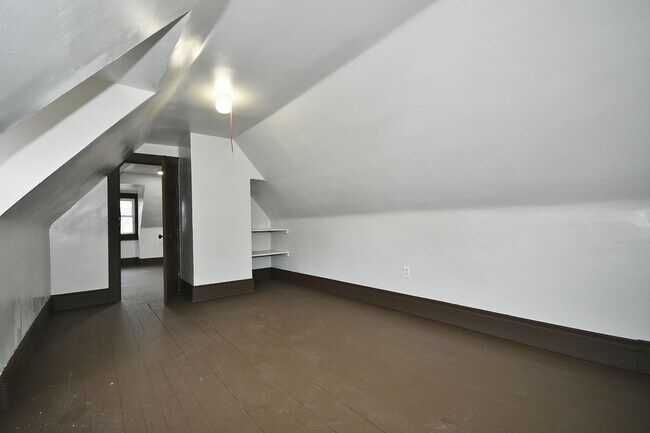 Building Photo - 1243 Evans St