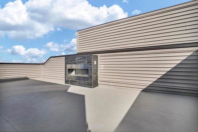 Building Photo - 7463 Backett Wood Ter