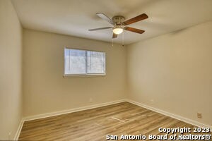 Building Photo - 922 Clearview Dr
