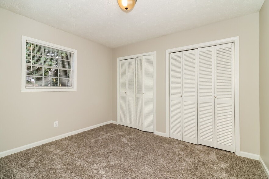 Building Photo - 2851 Britt Dr