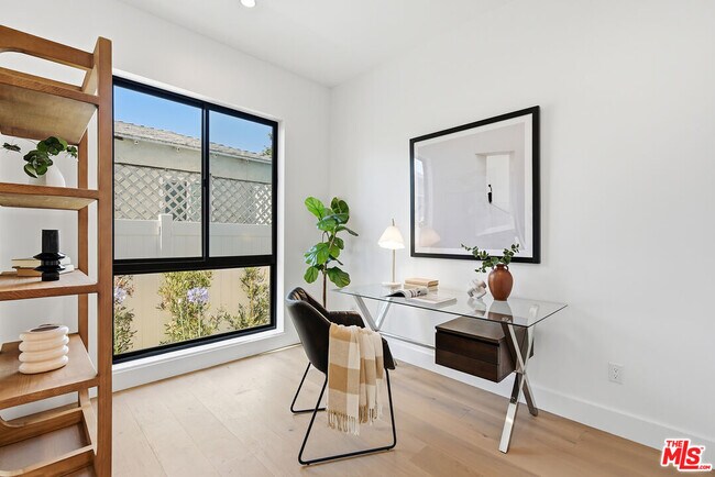Building Photo - 4095 Sawtelle Blvd
