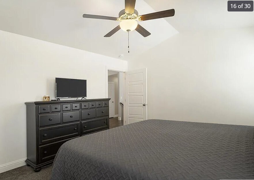 Building Photo - 5196 Ryanne Way